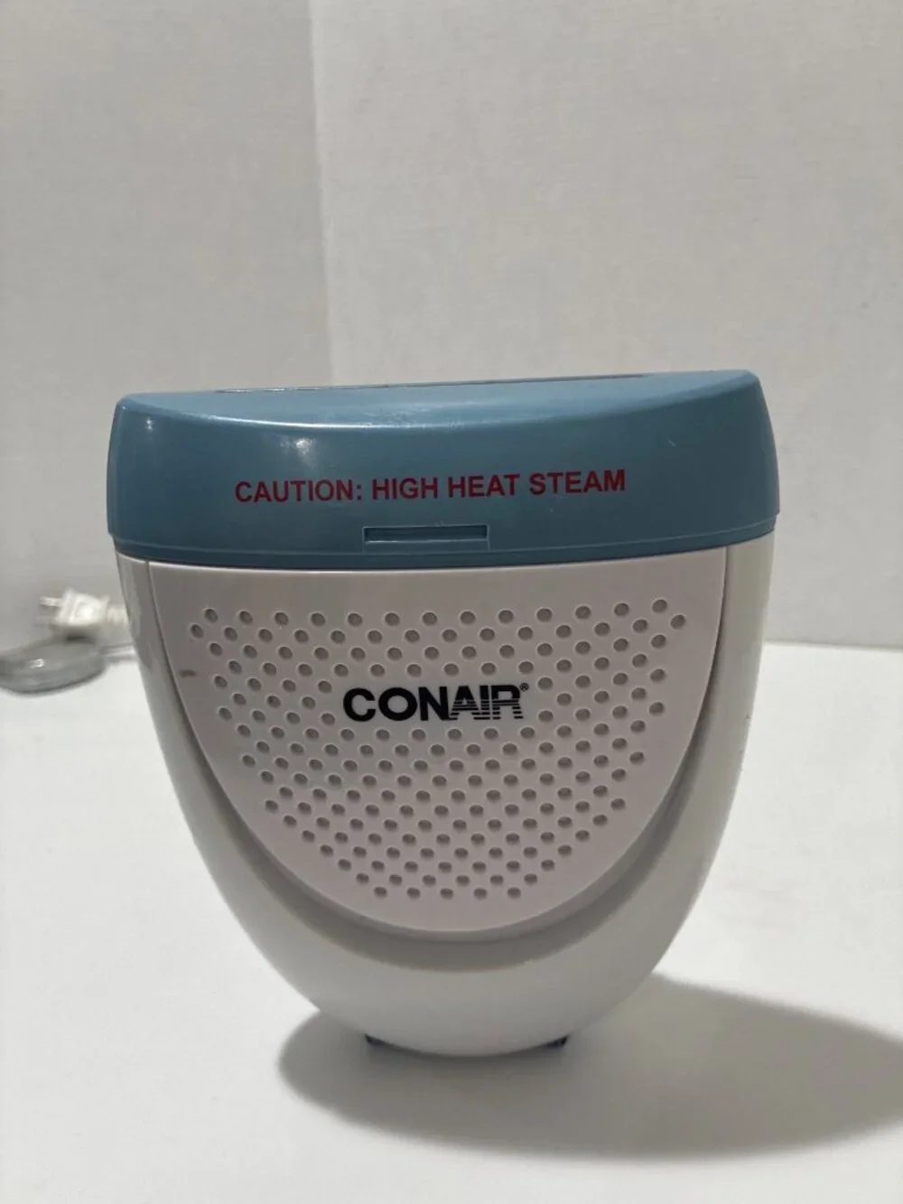 Conair ExtremeSteam Blue handheld steamer dual heat technology